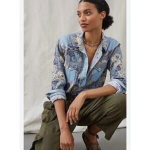 Love The Label floral chambray button down shirt large